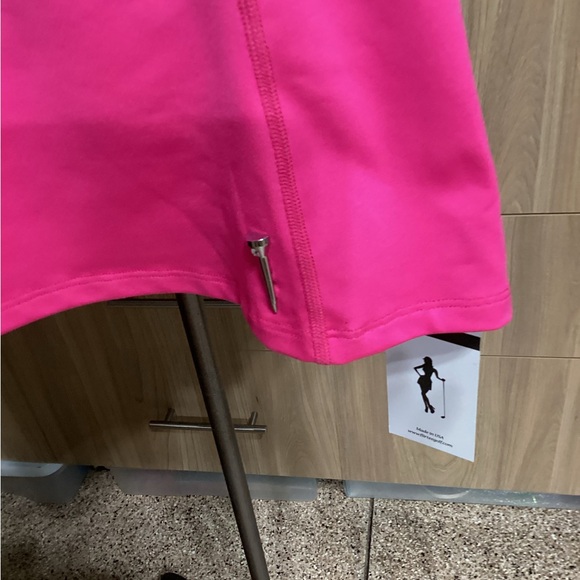 NWT golf or tennis top - Picture 10 of 11